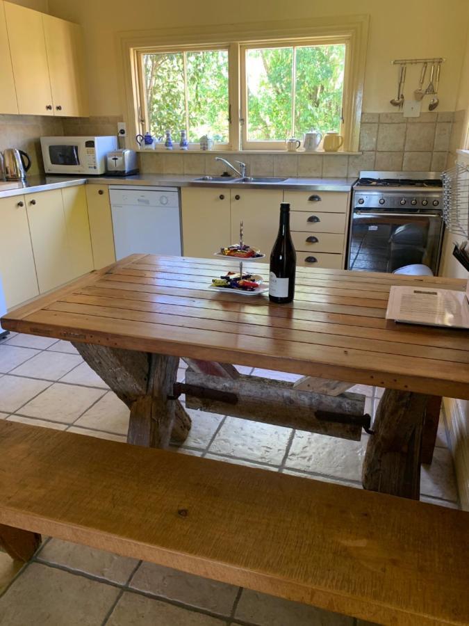Villa In The Vines Martinborough Ngoại thất bức ảnh
