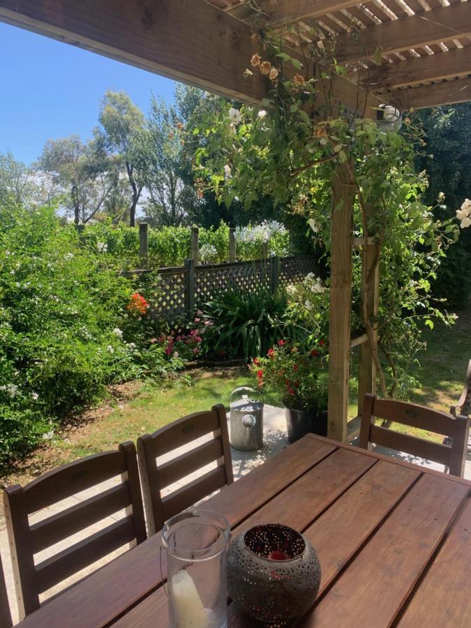 Villa In The Vines Martinborough Ngoại thất bức ảnh